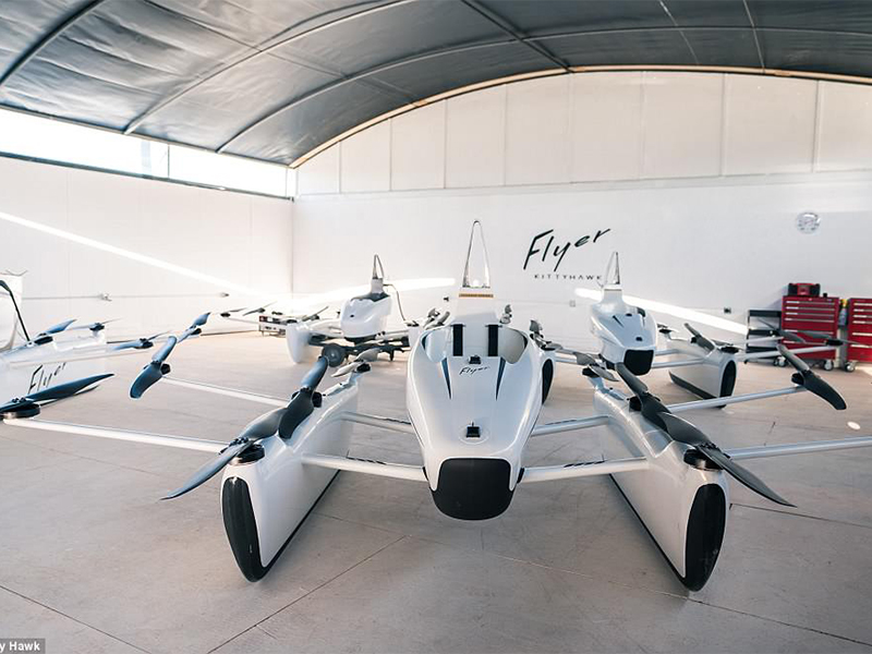 جمهور شركة لاري بايج على موعد مع مفاجأة جديدة... السماح للجمهور بقيادة سيارتها الطائرة